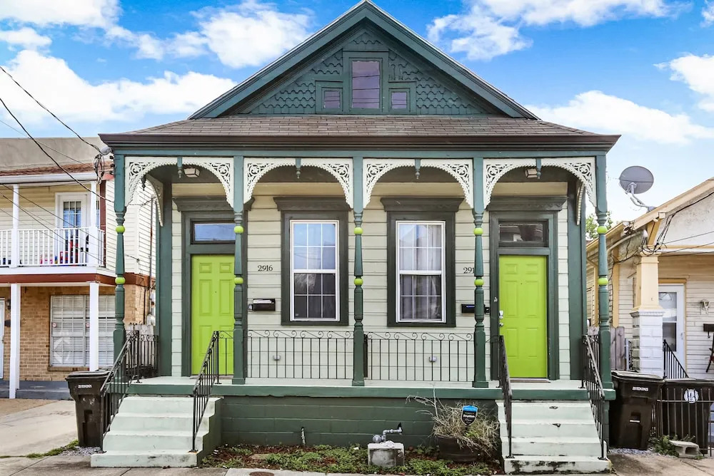 Charming Homes close to French Quarter