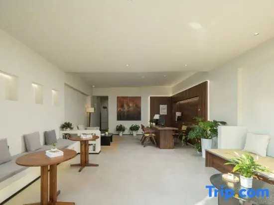 Yu Sheng has you HOTEL (Tianya Haijiao store)