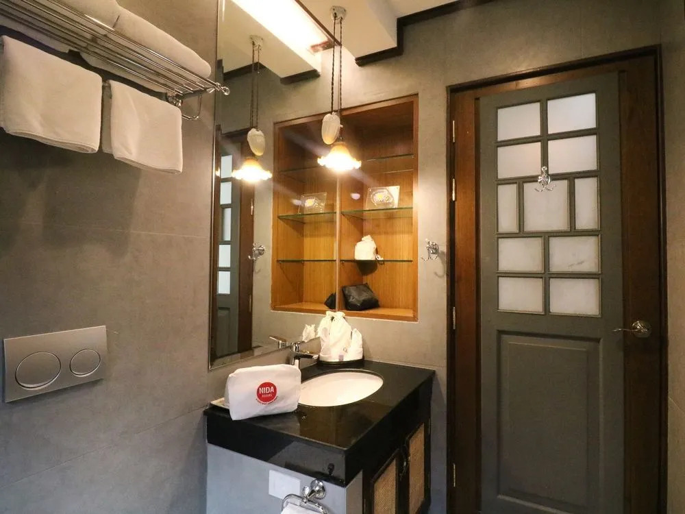 Nida Rooms Arak Walking Street Hotel