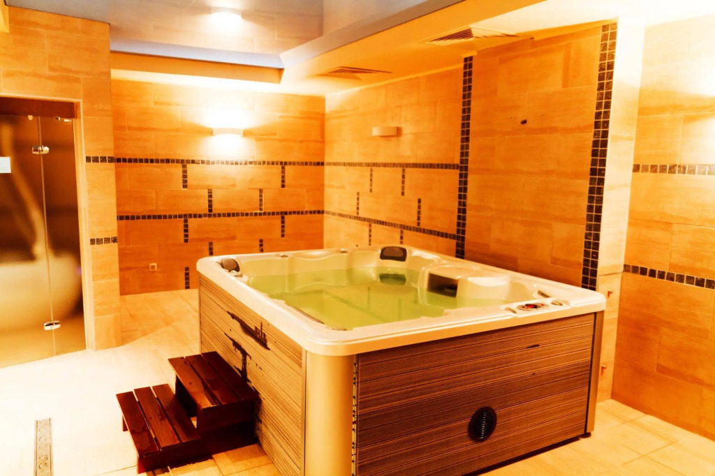 Karpacki & SPA - blisko wyciągu, Restauracja, Sala Zabaw, Bar 24h