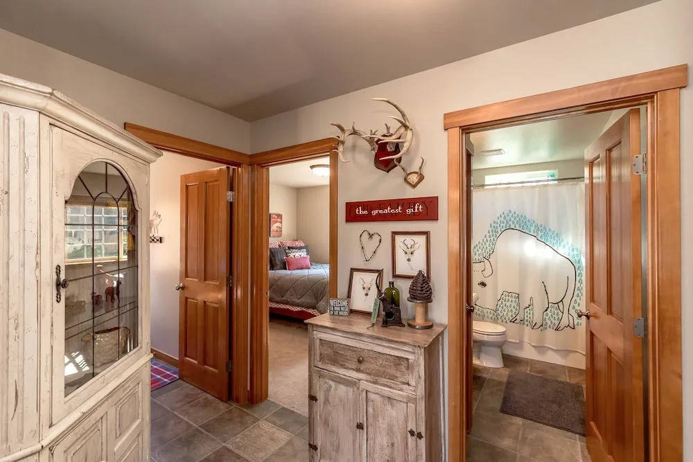 Wintergreen Chalet