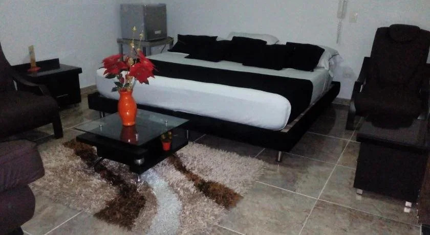 Confort Plaza Hotel