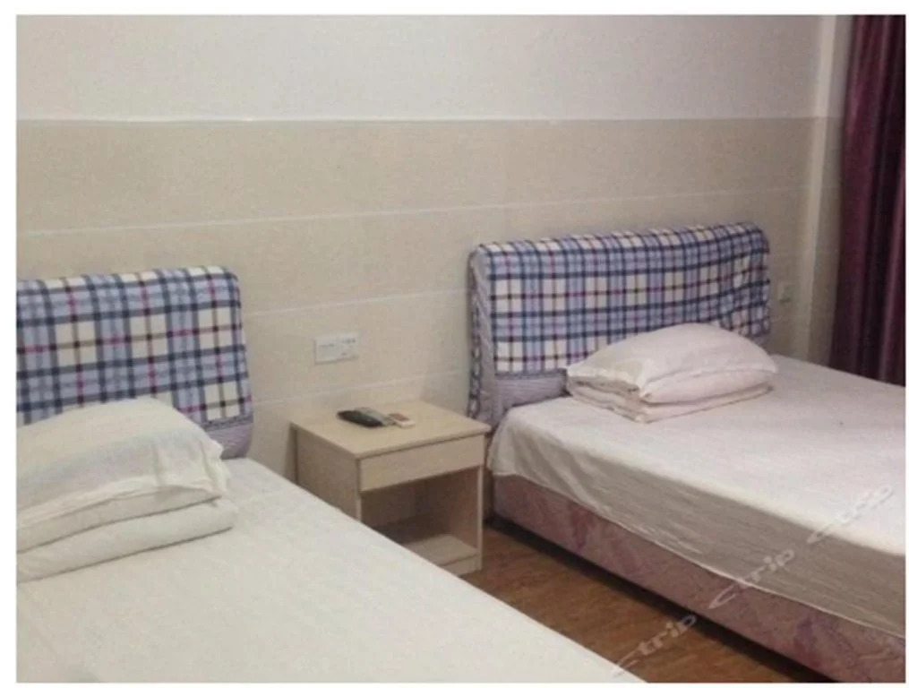 Xinglong Hotel