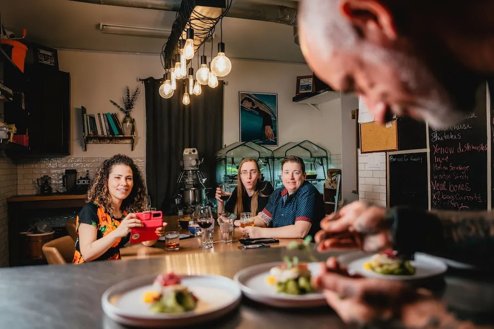 Twisted Lemon Restaurant & Boutique Inn