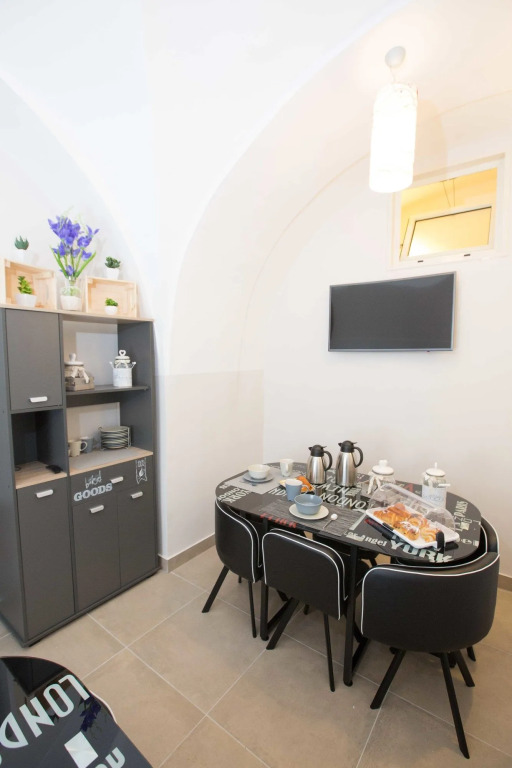 Chiaia Suites