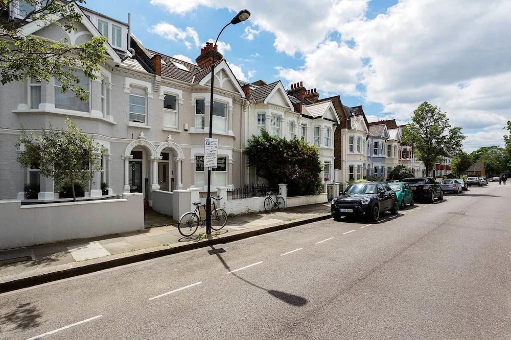 Veeve - Fulham Garden