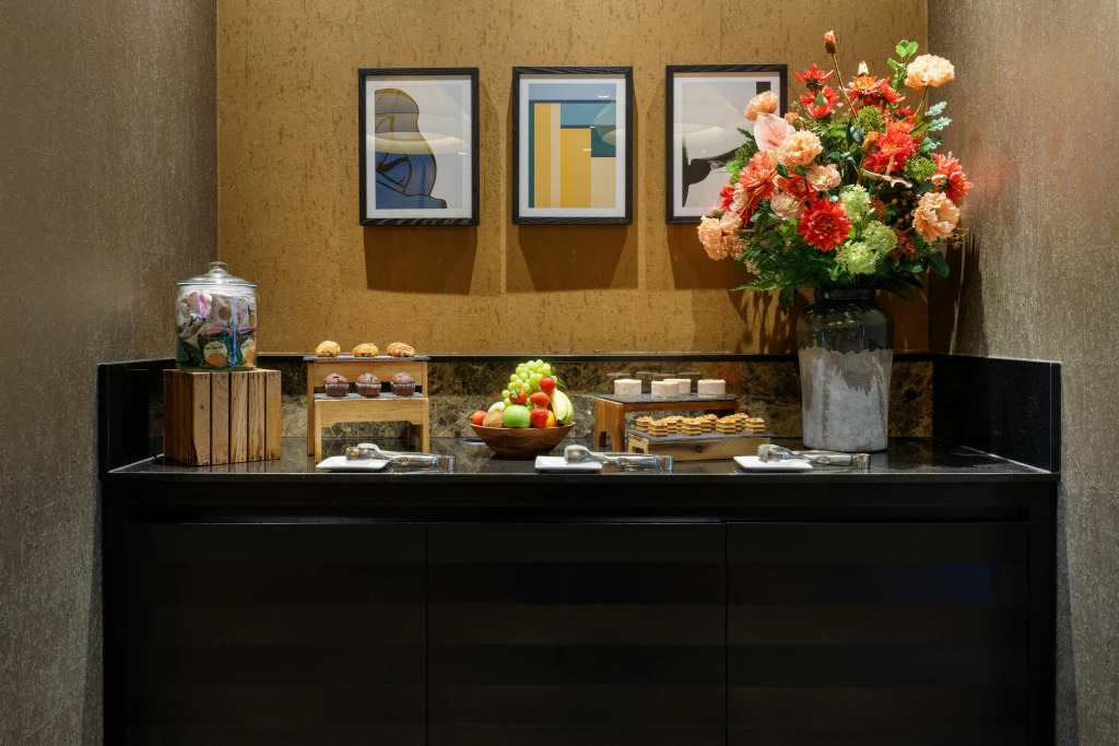 DoubleTree by Hilton Woking