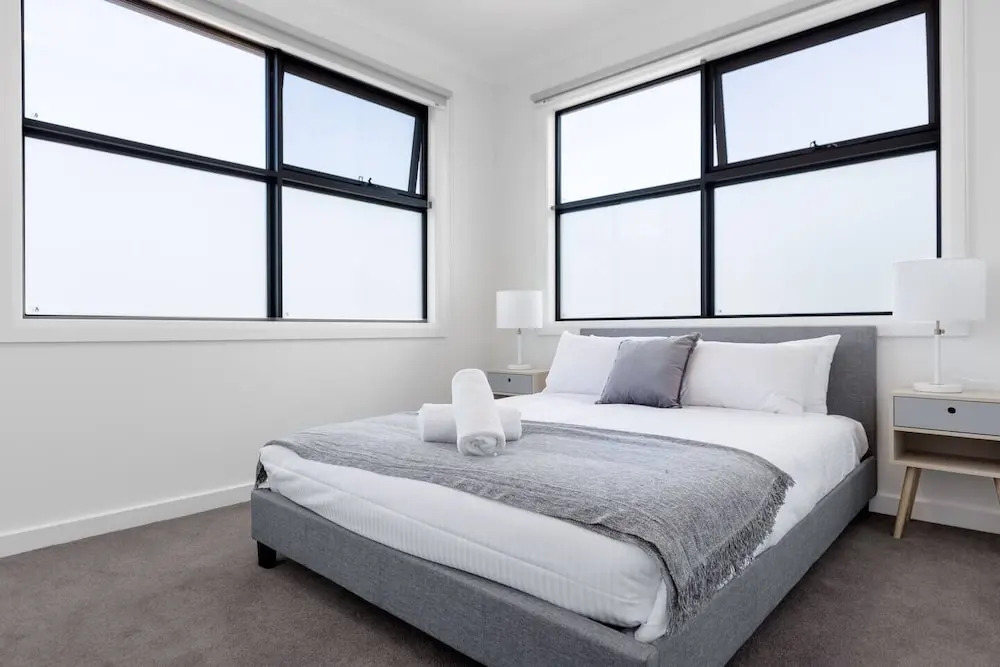 WoW Factor!luxe 4BR Townhouse@glen Waverley