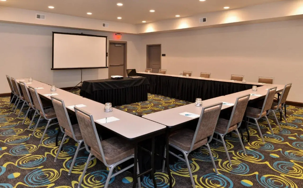 Homewood Suites by Hilton Cincinnati/Mason