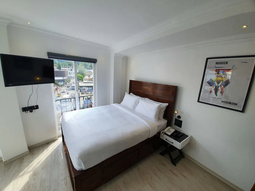 Bed Station 210