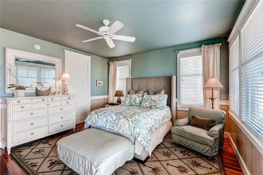 Coastal Beach House 5 Bedroom Holiday Home By Bald Head Island
