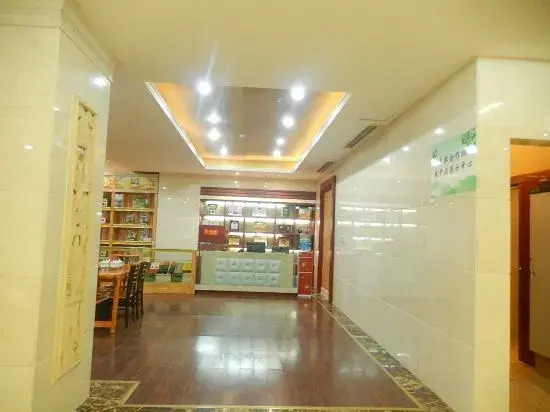Common  Ivy Hotel