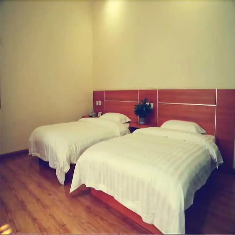 Super 8 Hotel