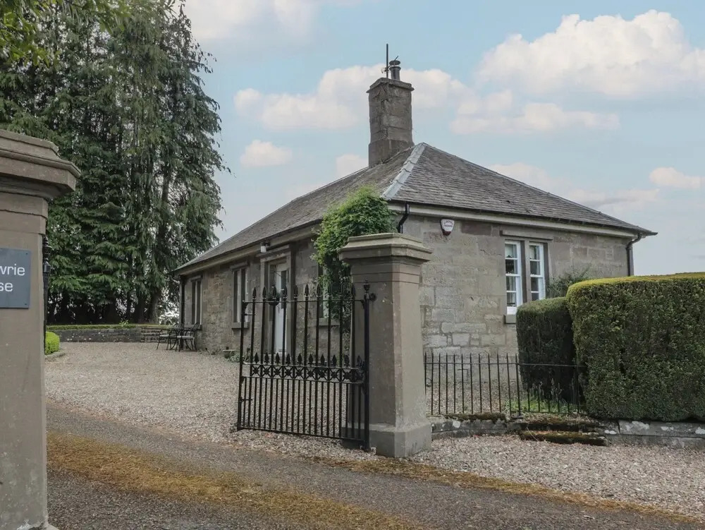 Eagle Glen Cottage