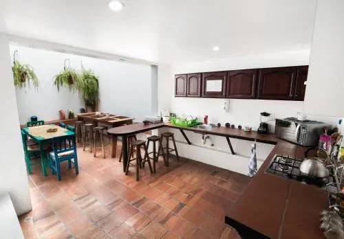 Alternative Hostels