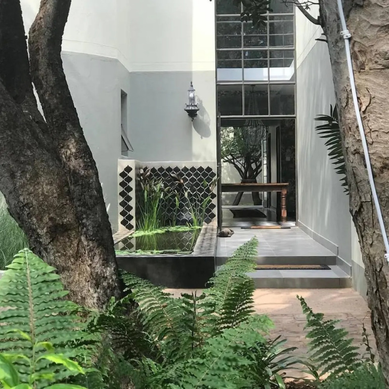 528  Victoria Falls Guest House