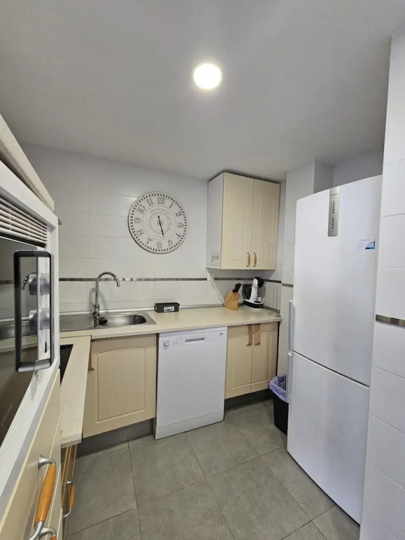 Beach Escape for 6 in Benidorm