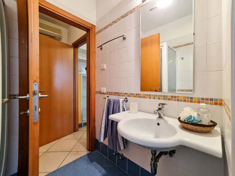 Lovely Holiday Home With Fenced Garden and Pool