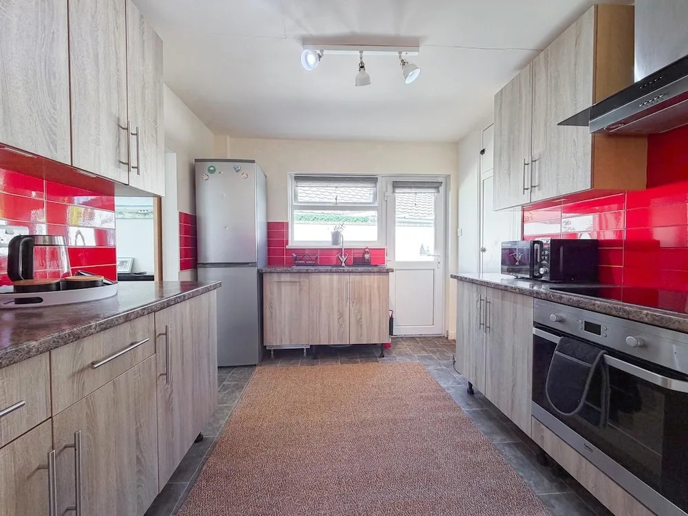 Indigo Blue - 2 Bedroom Holiday Home - Manorbier