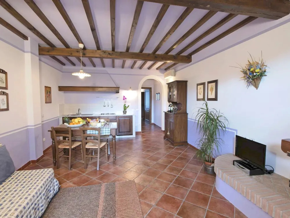 Lari Pancole in Pancole