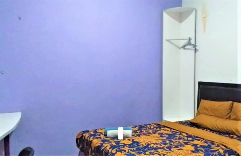 Hotel Ungu Cirebon
