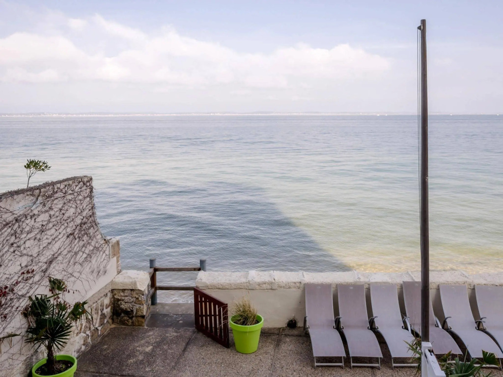 Les Vagues Hotel & Spa