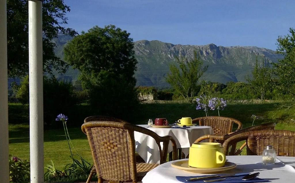 Hotel Rural Cuartamenteru