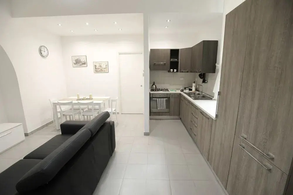 Laterano White Home - Colosseo