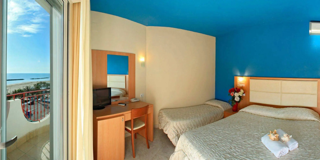 Hotel Ambassador