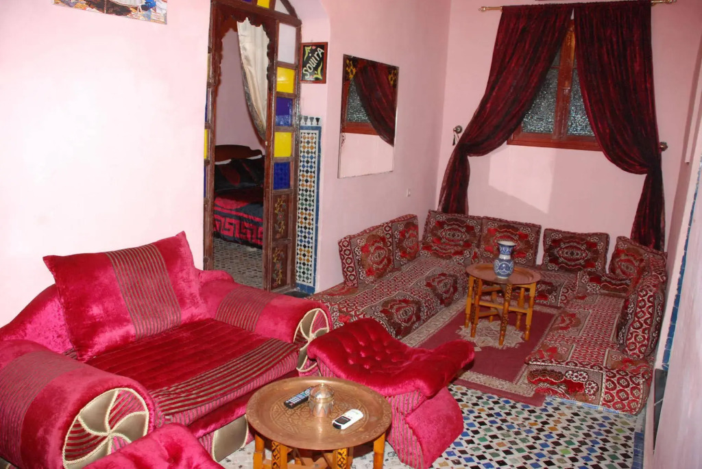 Riad Dar Fes source bleue luxury home