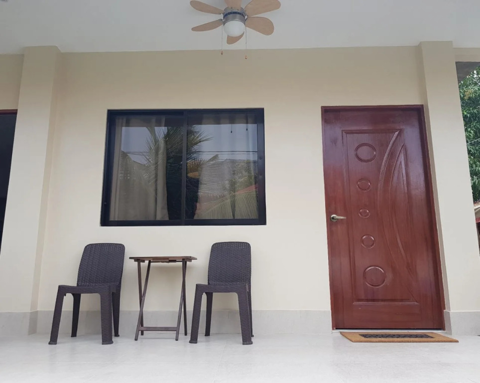HARMAN SUITES Moalboal