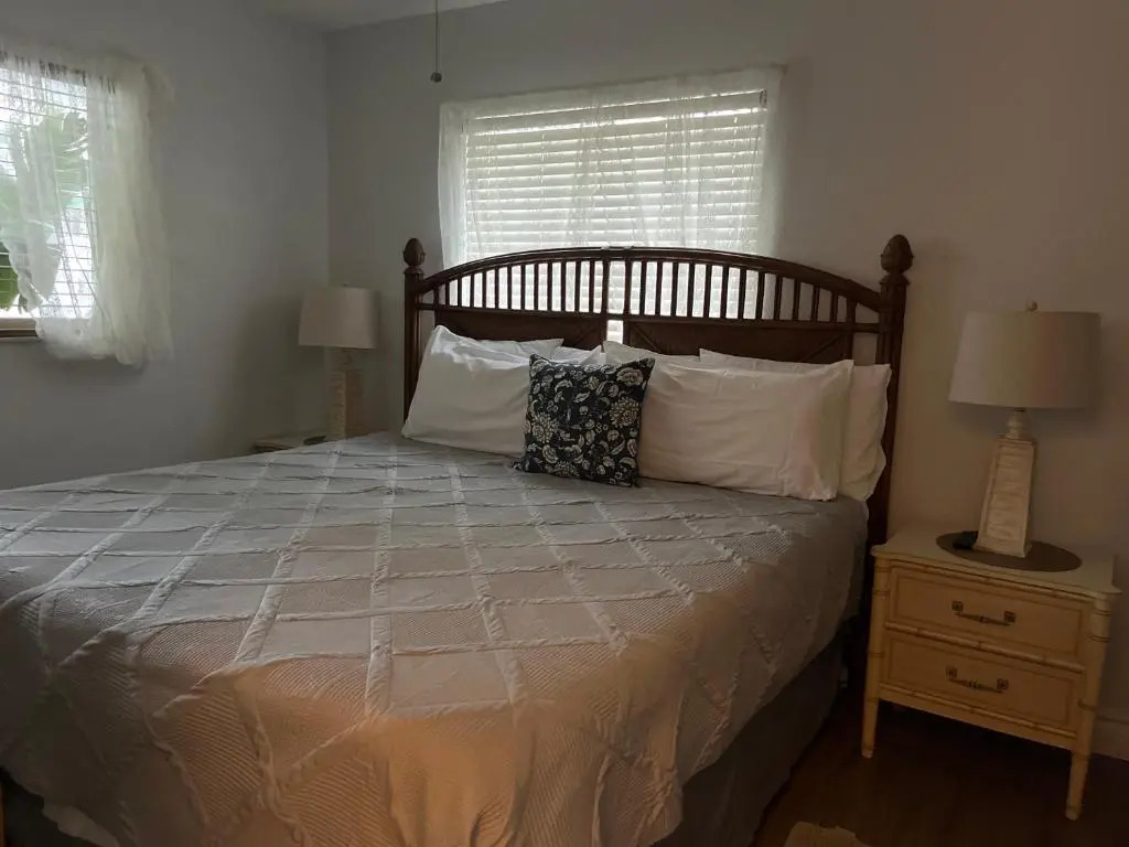 An Island Getaway at Palm Tree Villas