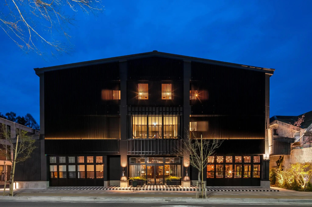 Twin-Line Hotel Karuizawa Japan