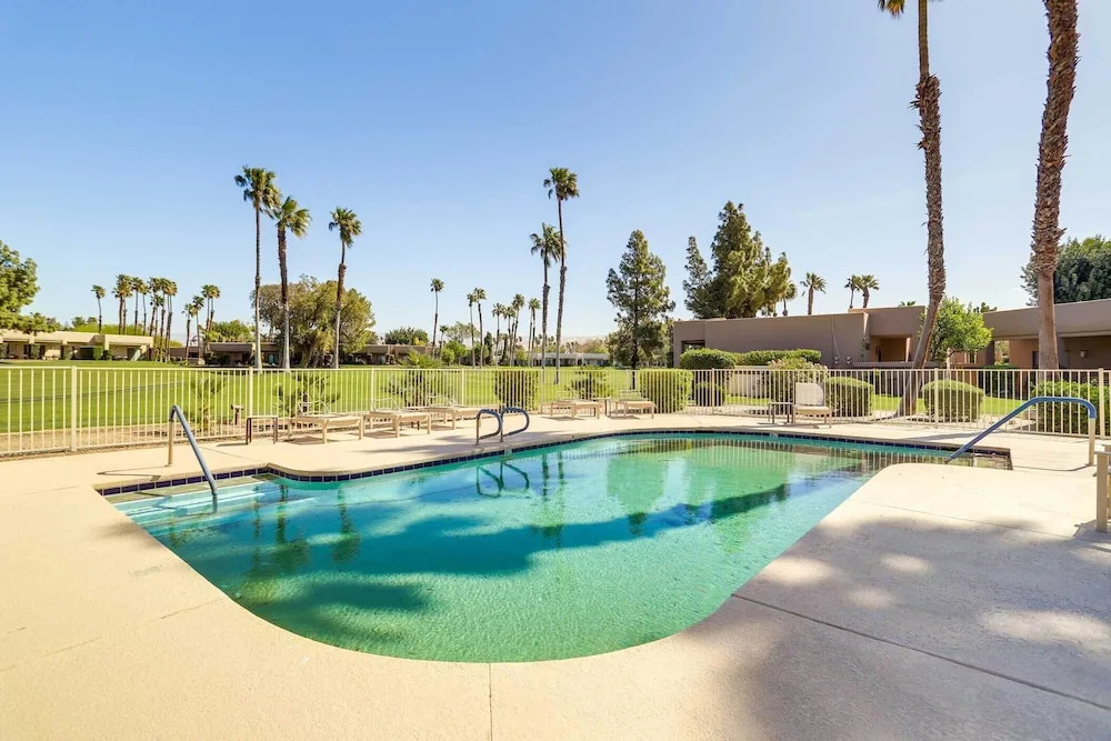 11 Mi to Coachella Valley: Pet-friendly Home!