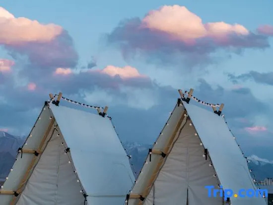 Snow Hotel