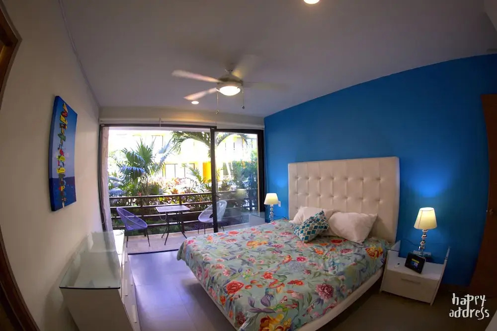 Lovely 2BR Condo in perfect neighborhood by Happy Address