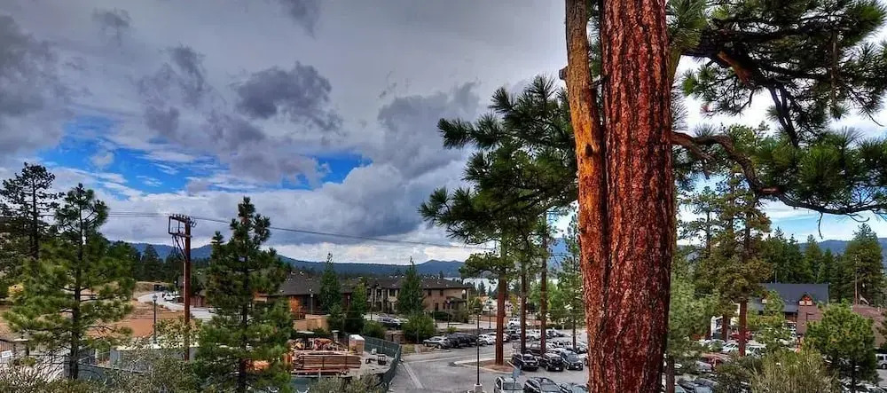 No 19 Luxury Village Retreat