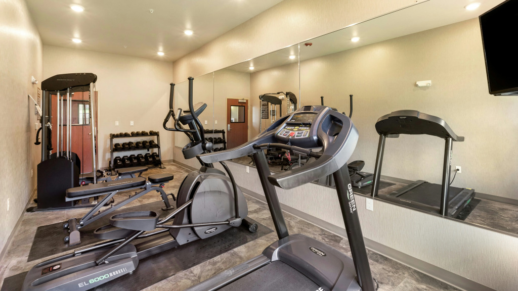 Cobblestone Hotel & Suites Hartford