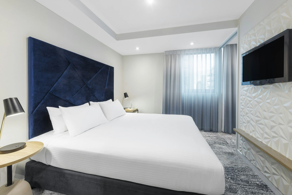 Brady Apartment Hotel Flinders Street