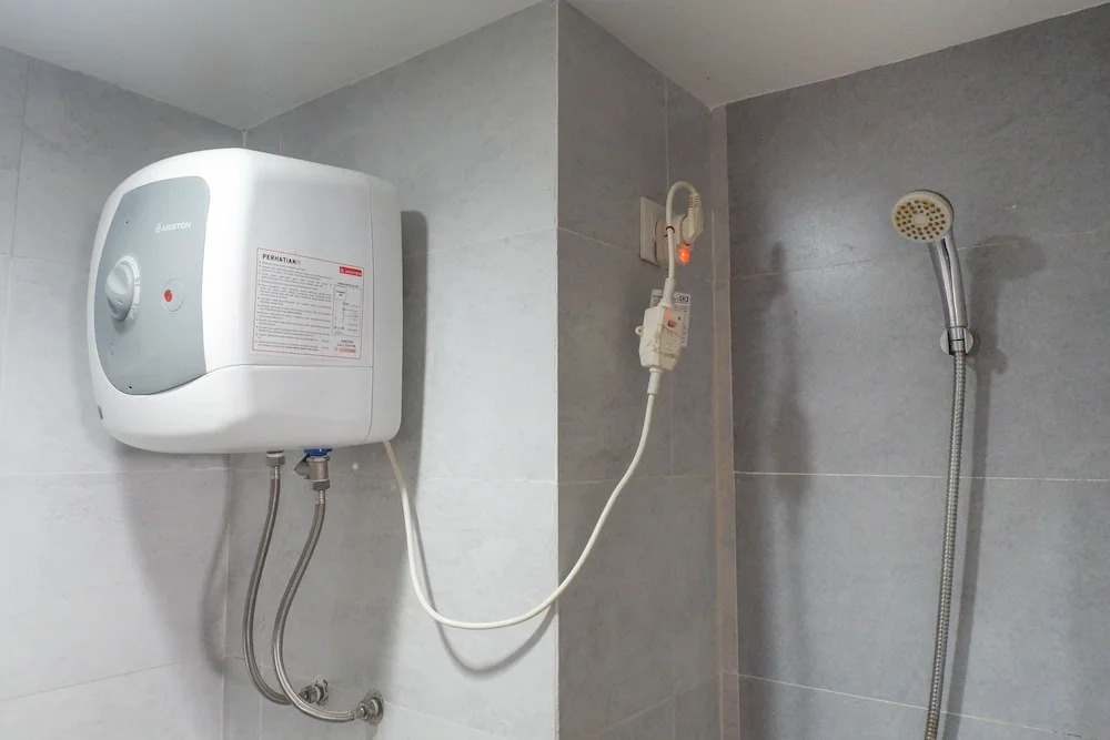 Minimalist Modern Studio Room Apartment At Taman Melati