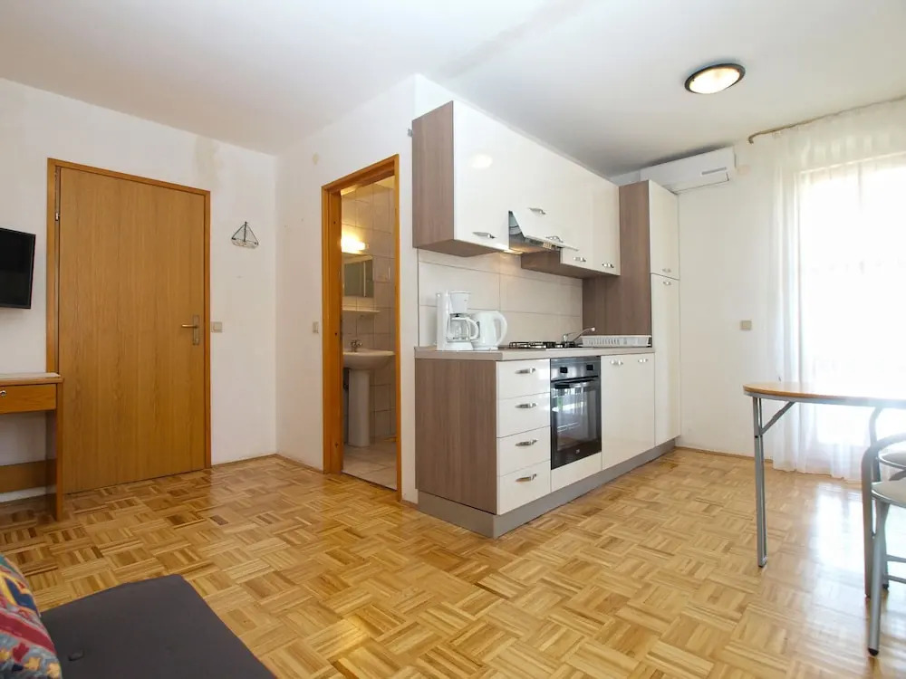 Apartment 1624