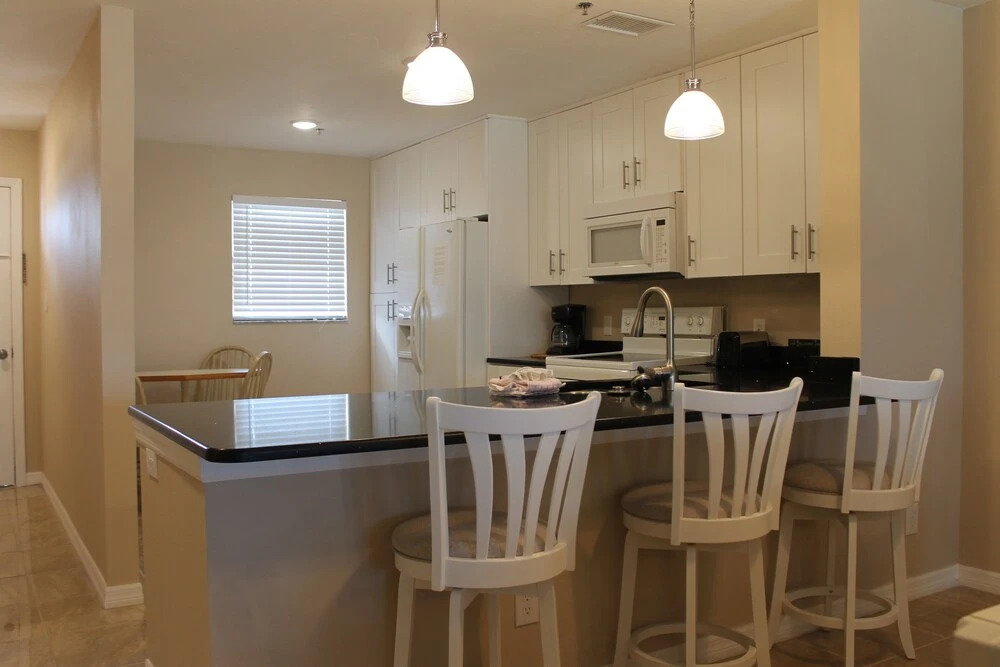 Sea Breeze 303 Apartment