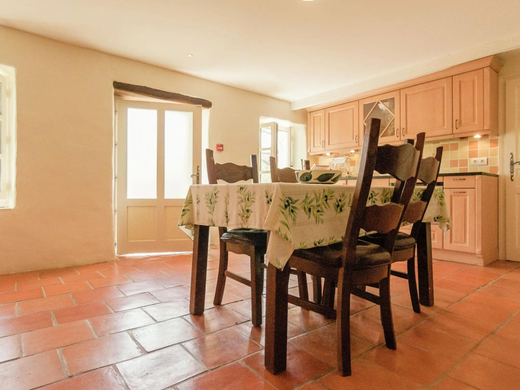 Cottage in Wine Country