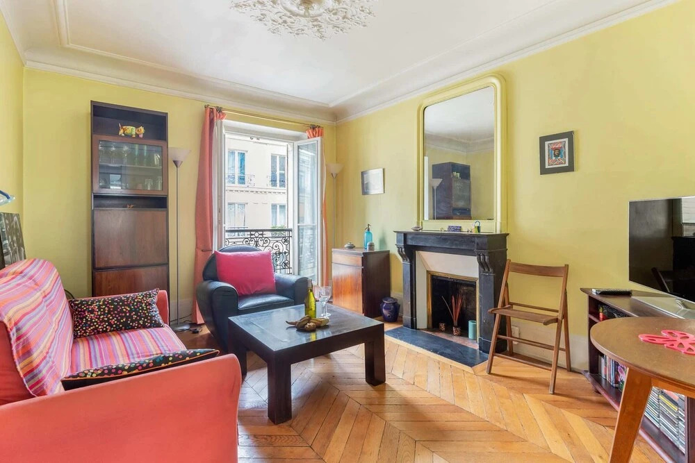 Charming Apartment in the 18th Arrondissement