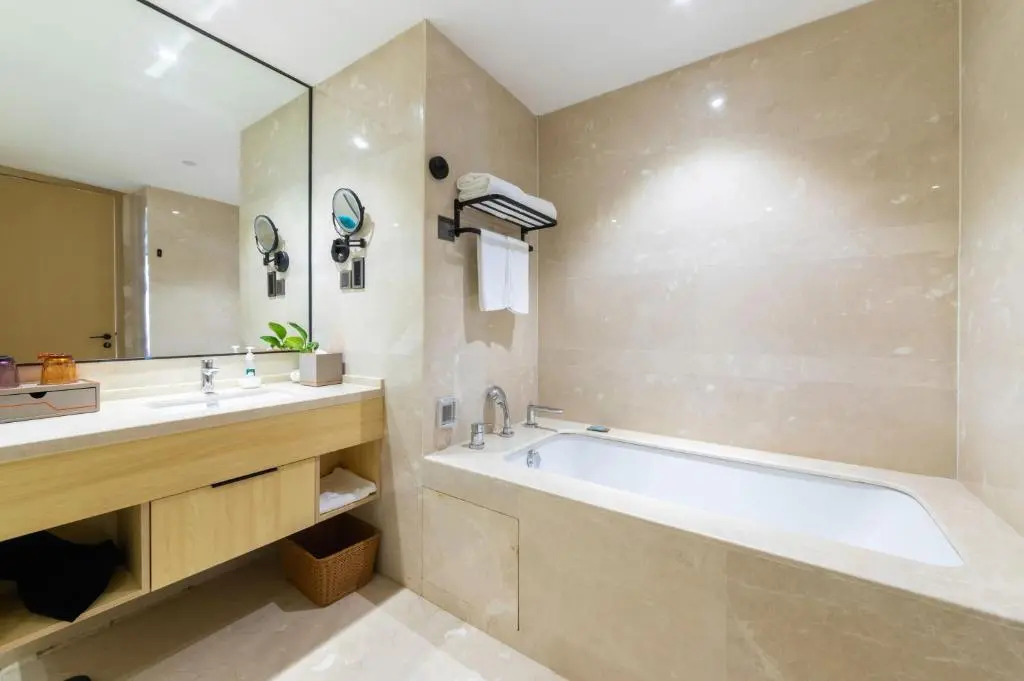 Jinling Funhome Hotel Nanjing Jiulong Lake