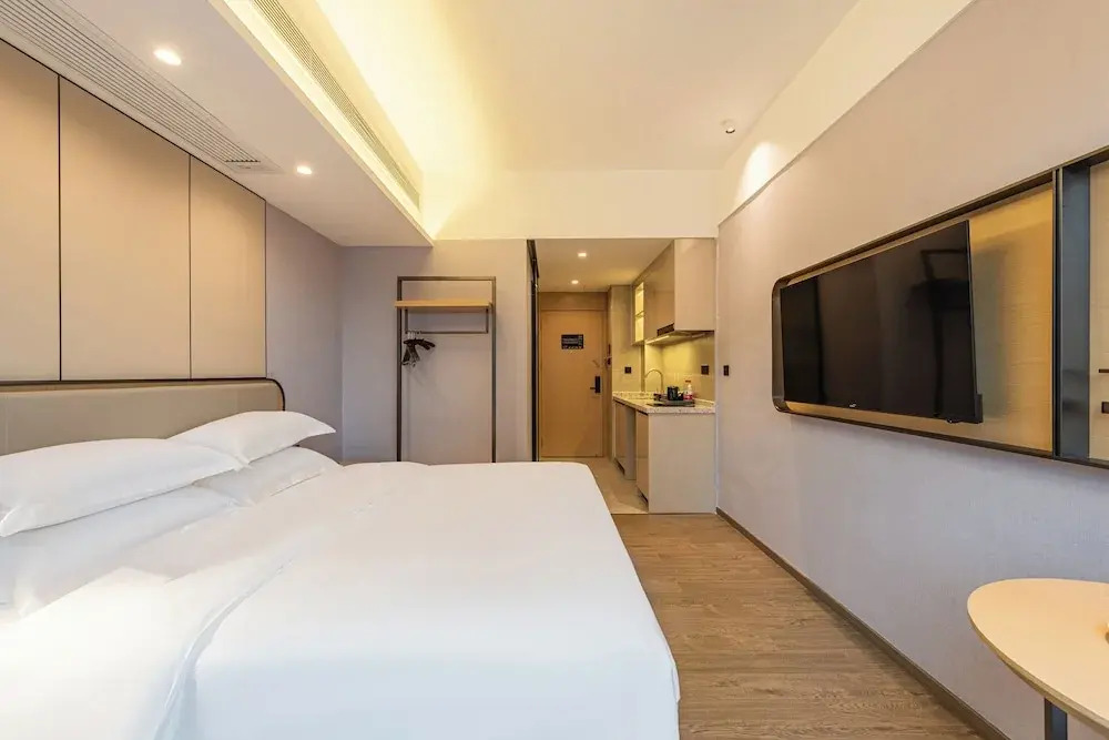 Poltton International Apartment - Guangzhou Knowledge City Wangcun Subway Station