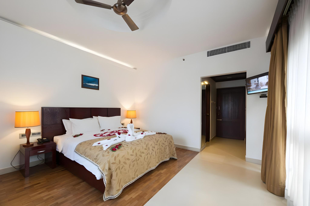No. 18 Hotel