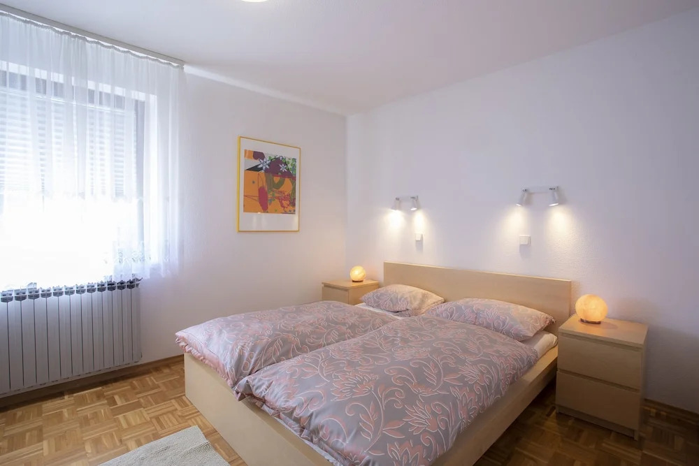 Apartment Melody