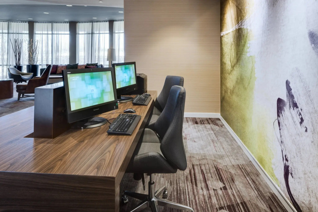 Courtyard by Marriott Providence Warwick