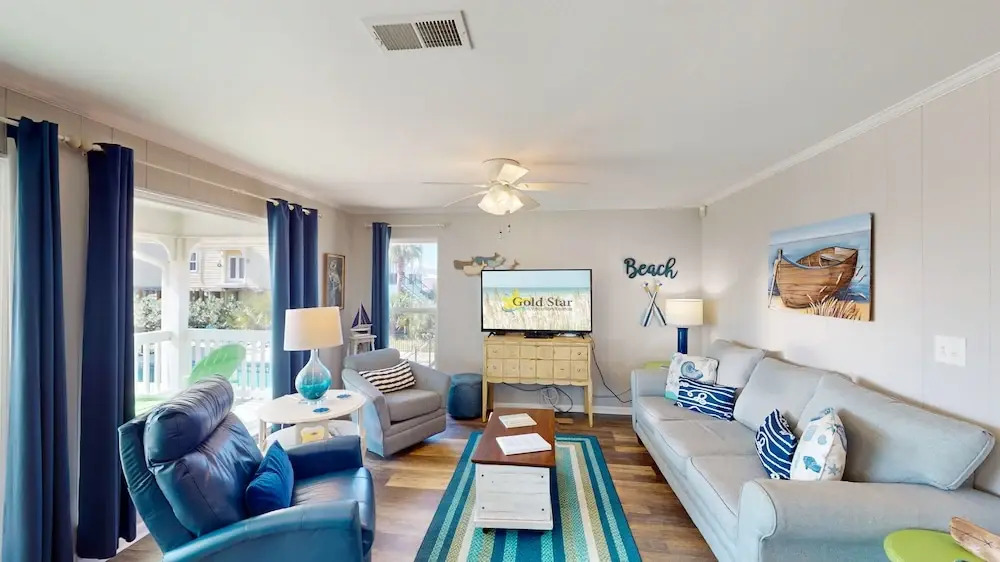 Beach Home With Private Pool & Beach Access- Sleeps 4